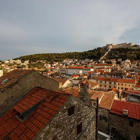 Hvar Old Dalmatian House Junior - Deck 3 Hvar Town