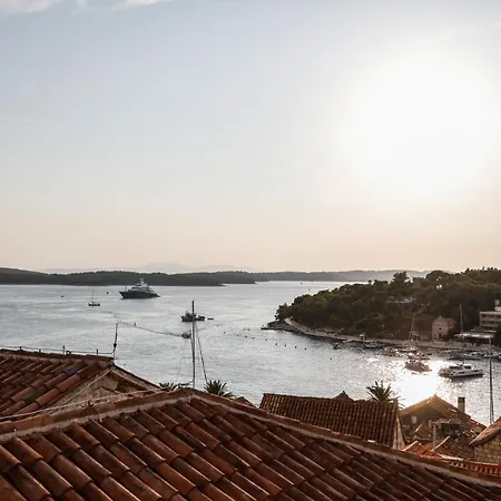 Hvar Old Dalmatian House Junior - Deck 3 Lejlighed Hvar Town