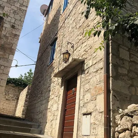 Daire Hvar Old Dalmatian House Junior - Deck 3 *